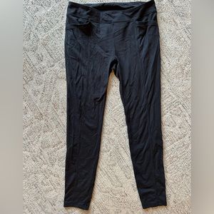 Athleta women’s black leggings, preowned size large